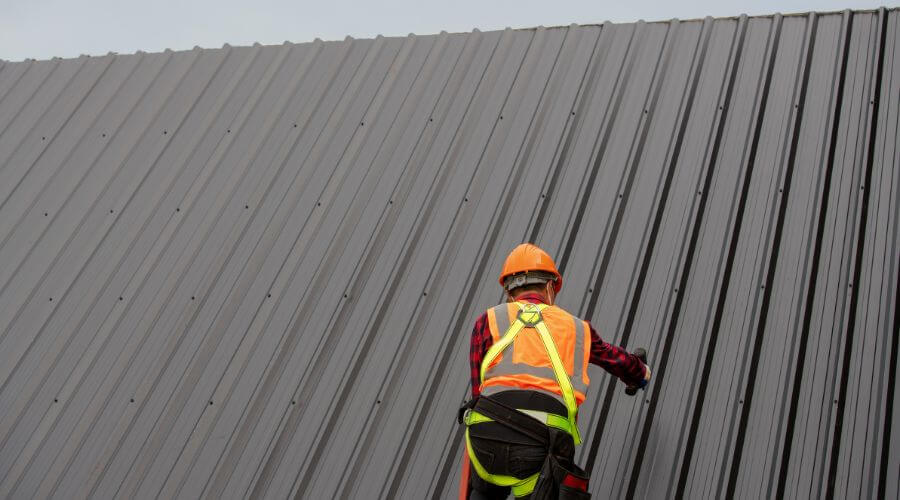 Professional residential roofers in Manteo, NC